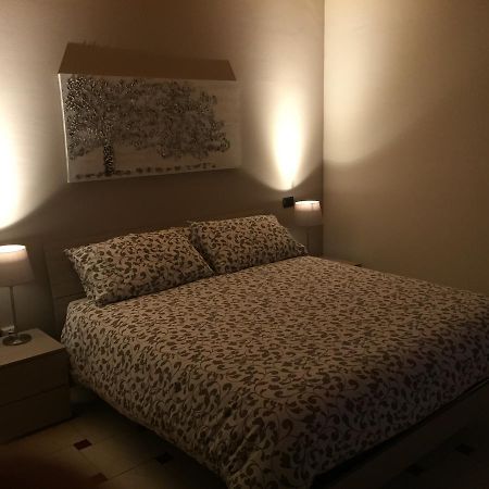 B&B Via Garibaldi Lonigo Bagian luar foto