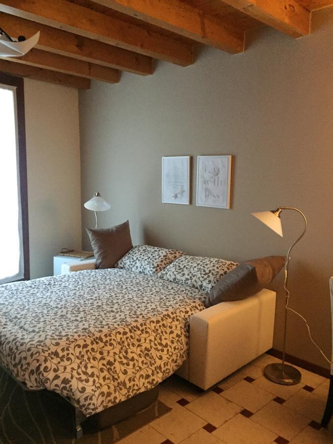 B&B Via Garibaldi Lonigo Bagian luar foto